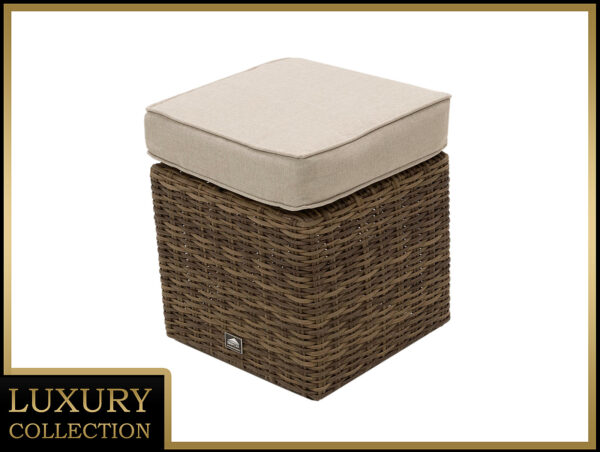 Rattan puff 40 x 40 cm BORNEO LUXURY (barna) Rattan puff 40 x 40 cm BORNEO LUXURY (barna)