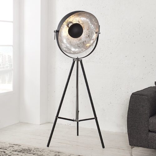 BIG STUDIO fekete és ezüst állólámpa 160cm BIG STUDIO fekete és ezüst állólámpa 160cm